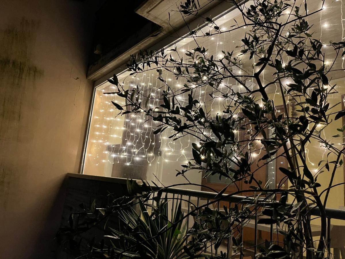 Green Apartment And Pools Desenzano del Garda Ngoại thất bức ảnh
